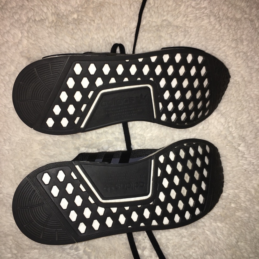 Adidas - Picture 7 of 8